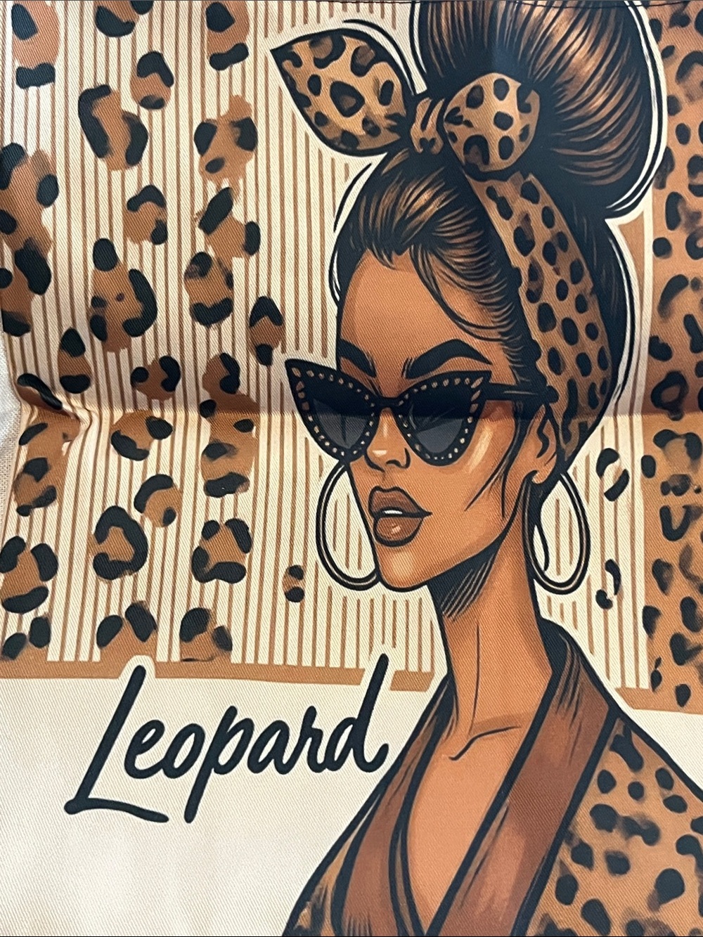 Fantastic Leopard Print Canvas Tote Bag - Fashionable Brown Print - Picture 3 of 7